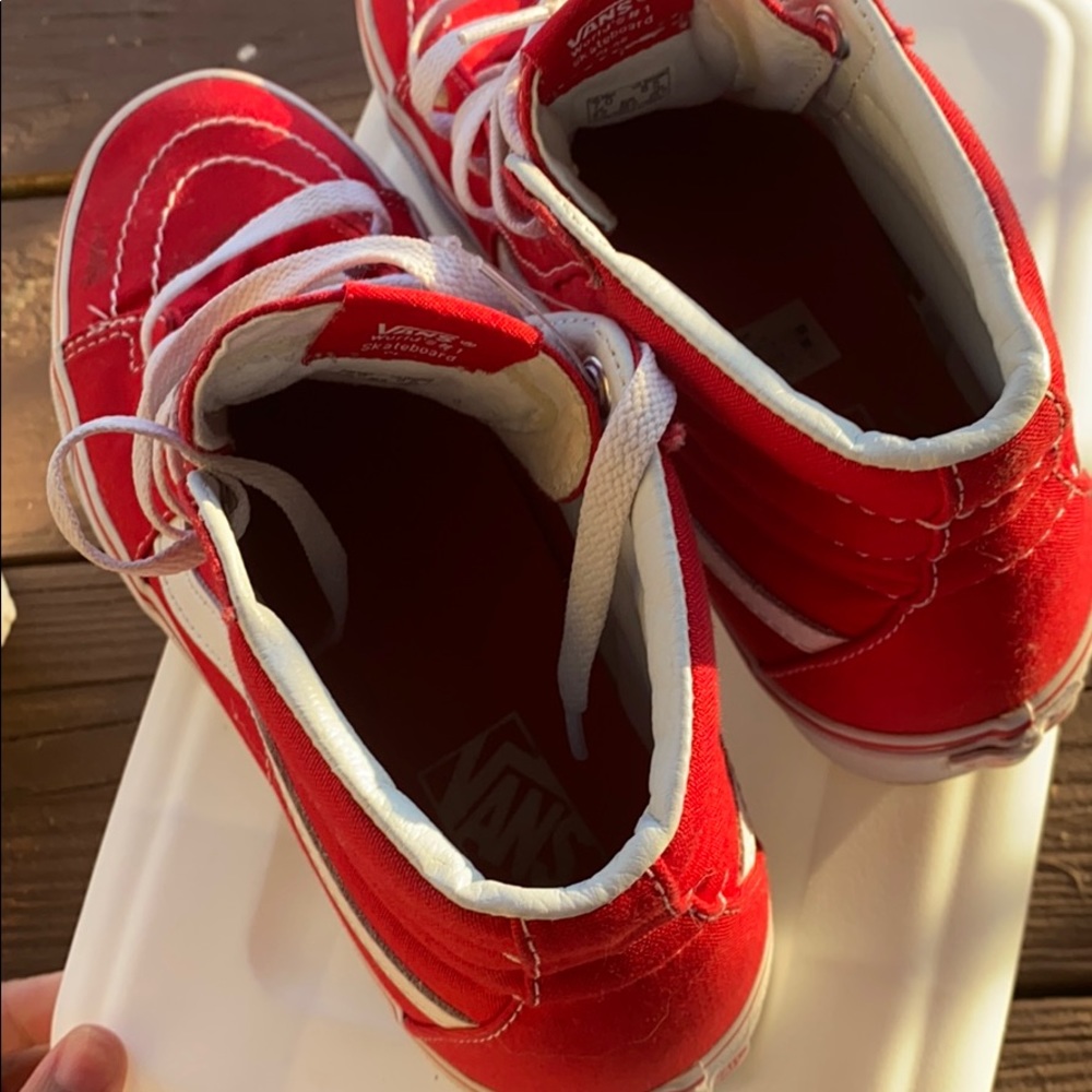 All Red Vans - Picture 5 of 5